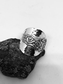 Ring 64