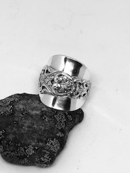 Ring 69