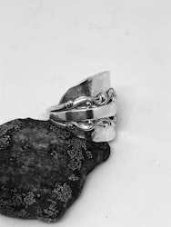Ring 75