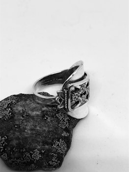 Ring 86
