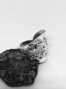 Ring 87