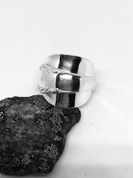 Ring 89