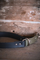 Hundhalsband halvstryp i två färger, Biothane®
