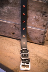 Utsi - fast halsband i Biothane®
