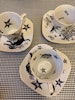 Redesignad keramik /porslin av HELENA ROOS/ Kopp & fat + assiett