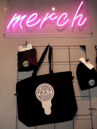Tote Bag Logo
