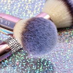 12 luksus makeup børster i sæt i en opbevaringsboks - Luxury Edition