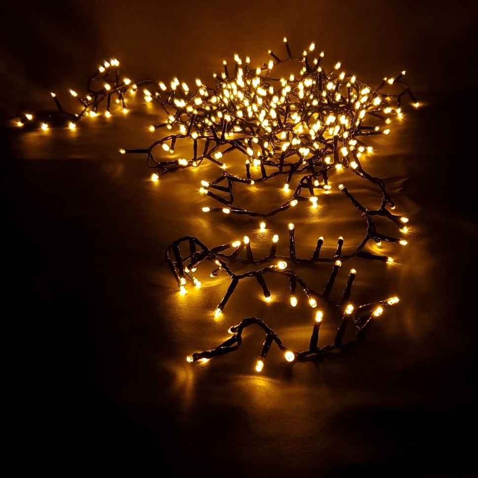 Julbelysning utomhus LED 15-95 meter med upp till 1900 varmvita lampor