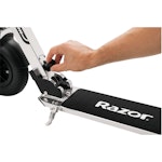 Razor A5 Air Scooter fr 8 år - Silver