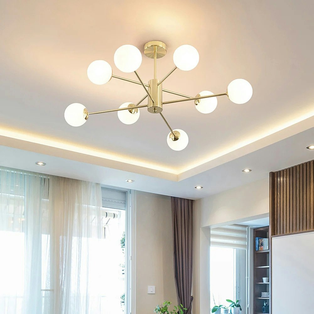 Design taklampa i sandguld med mjölkvitt glas – 8-ljus Idaho