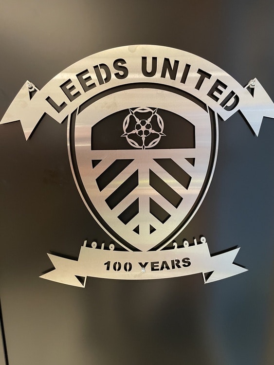 Leeds logo