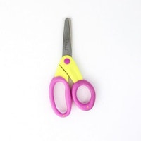 Tonic Studios Tools - kushgrip kids scissor (blunt) yel/pink