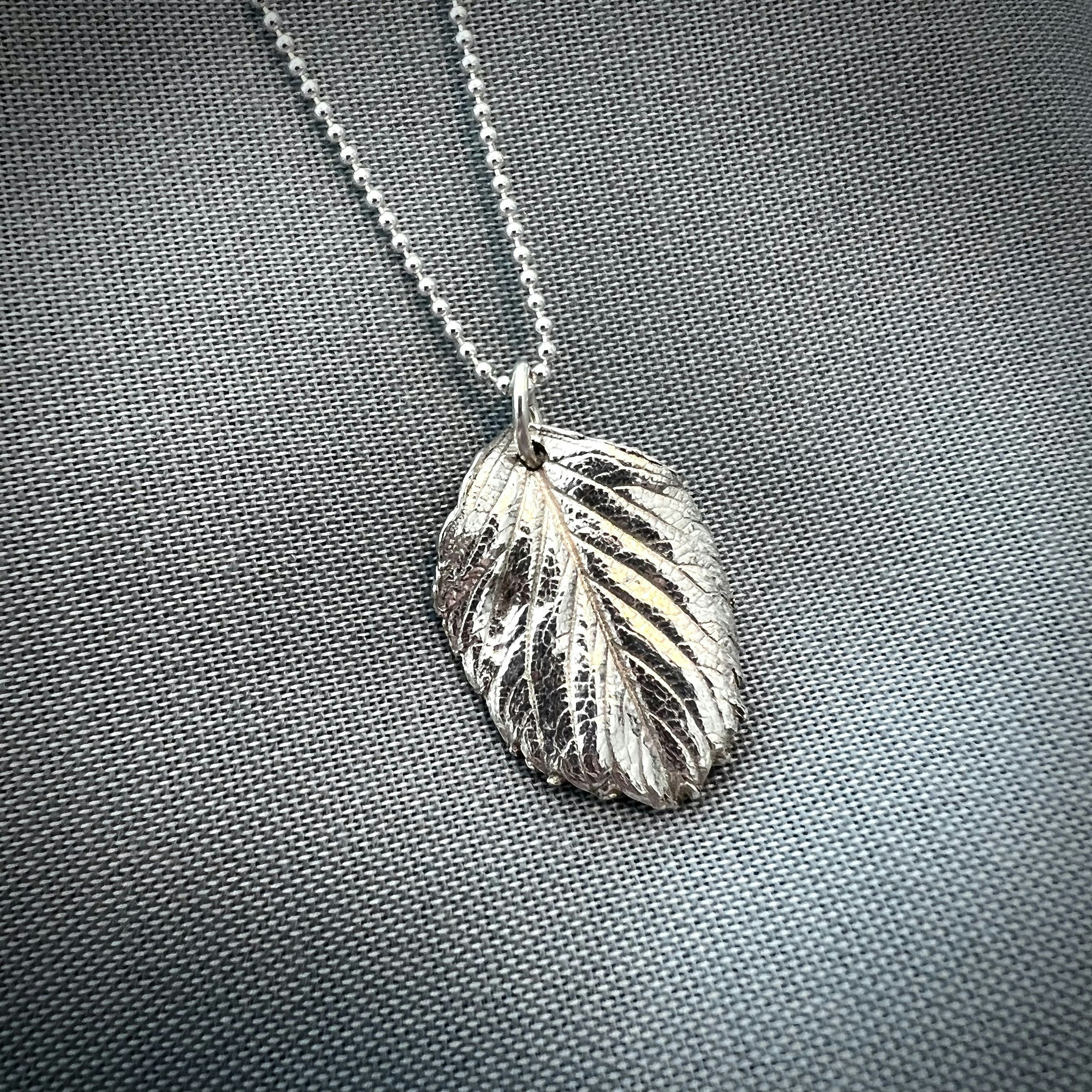 Silversmycke - Smultronblad