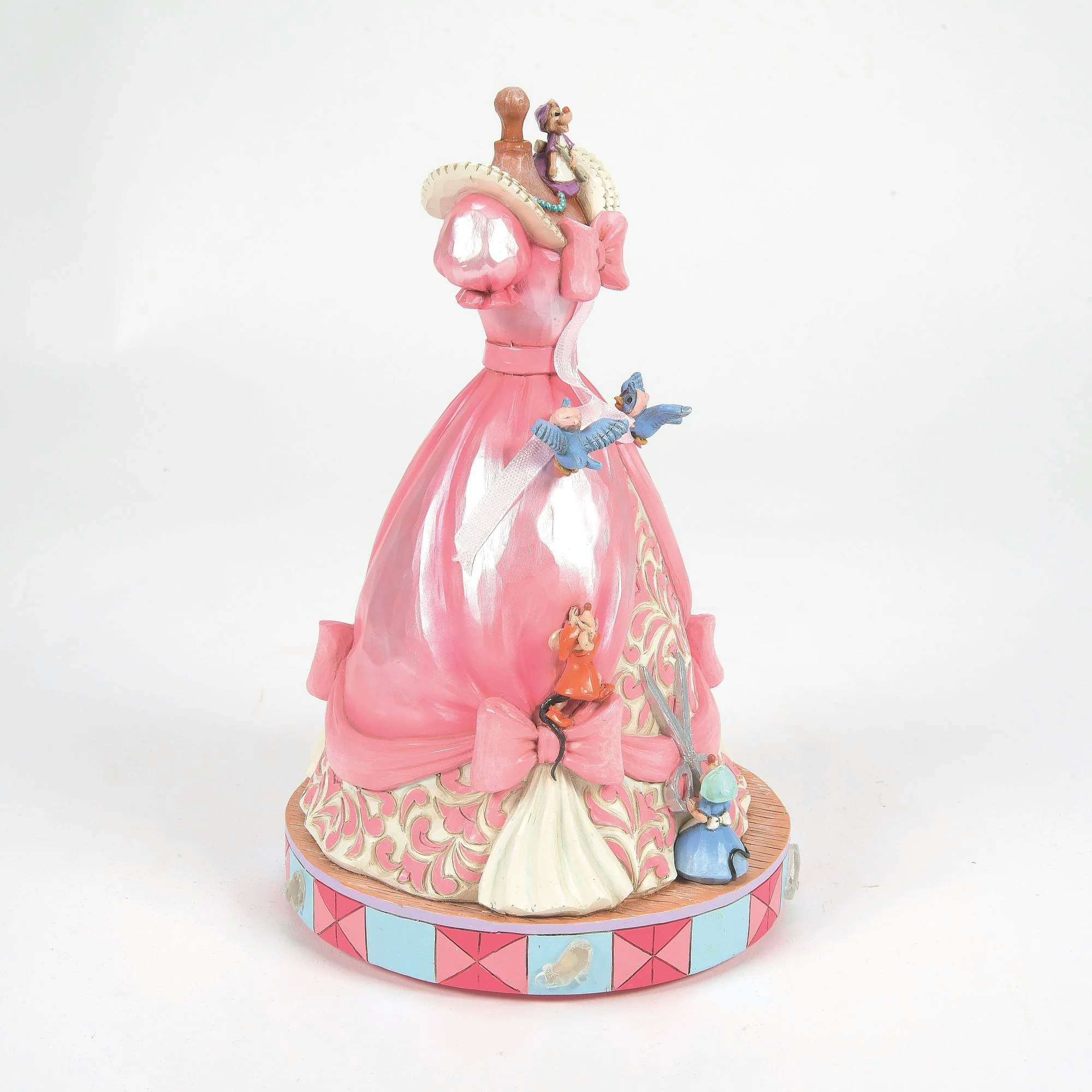 A Dress for Cinderelly m/musikk