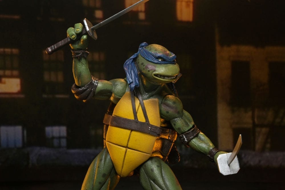 TMNT (1990 Movie) Action Figure Roof Top Battle Shredder vs Leo 18 cm (Totalpris 995-)