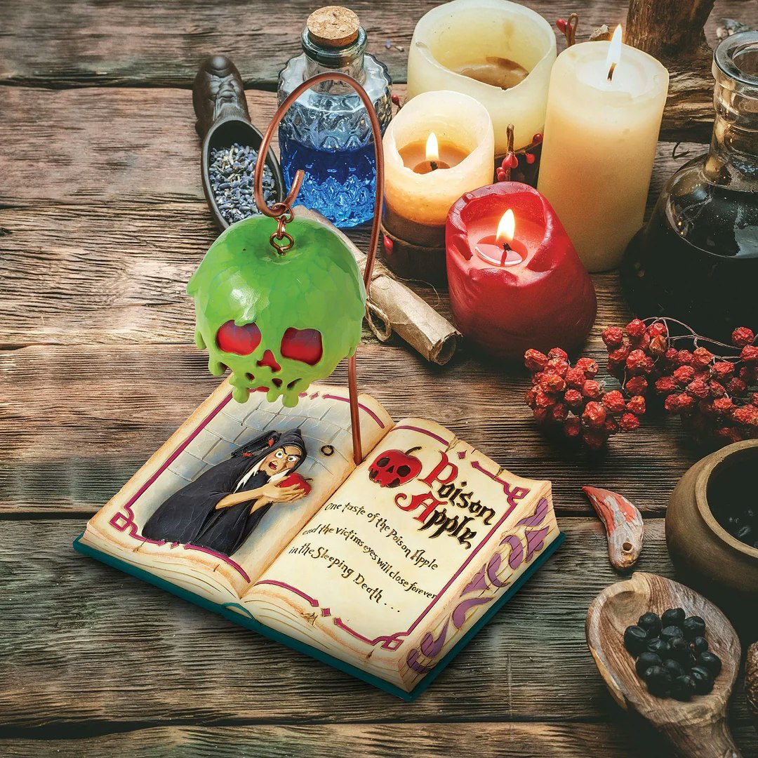 Apple-solutely Poisonous / Wicked (Poison Apple Book / Hanger)