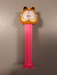 Pez dispenser - Pusur / Garfield