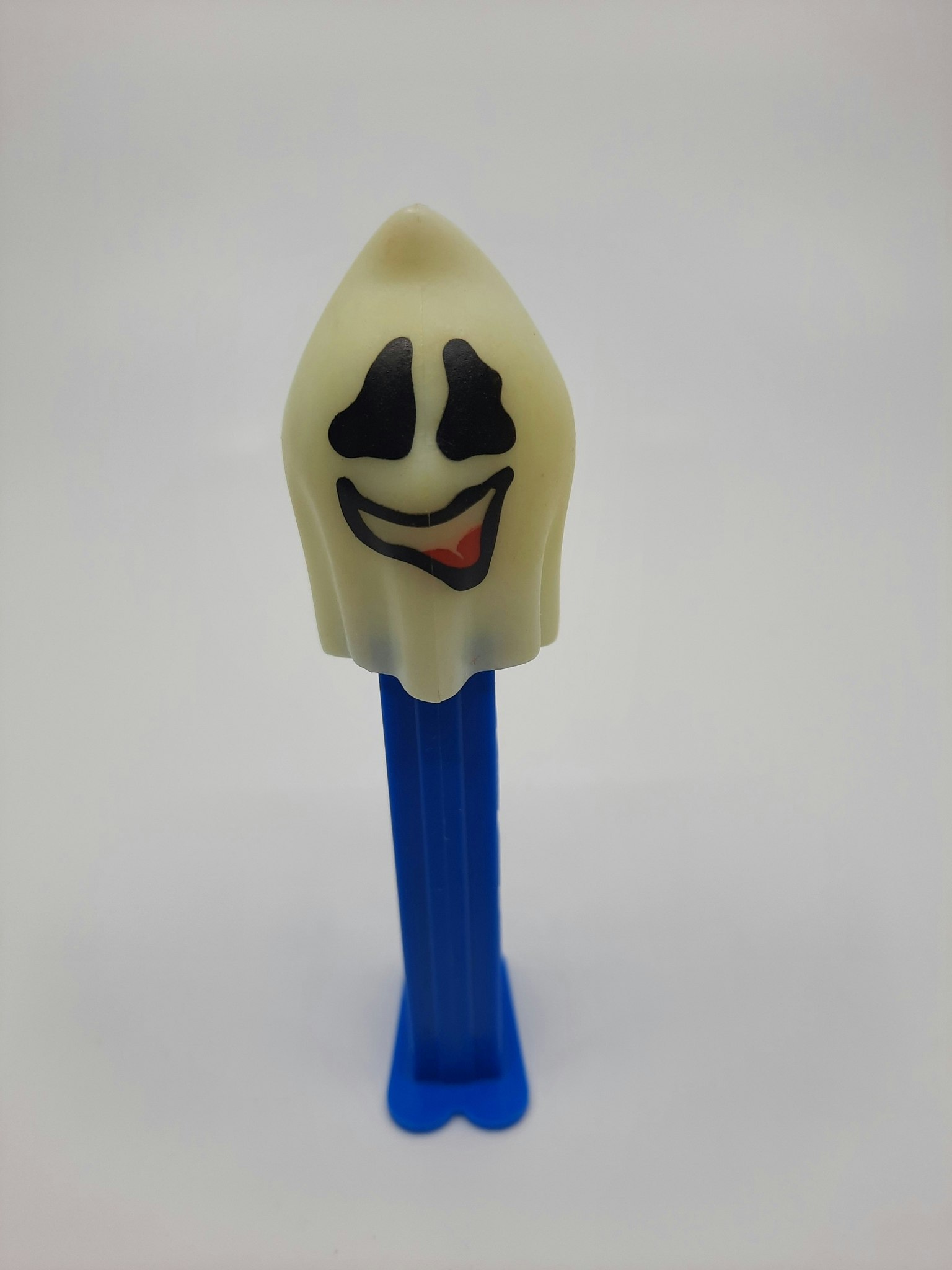 Pez dispenser - Ghost