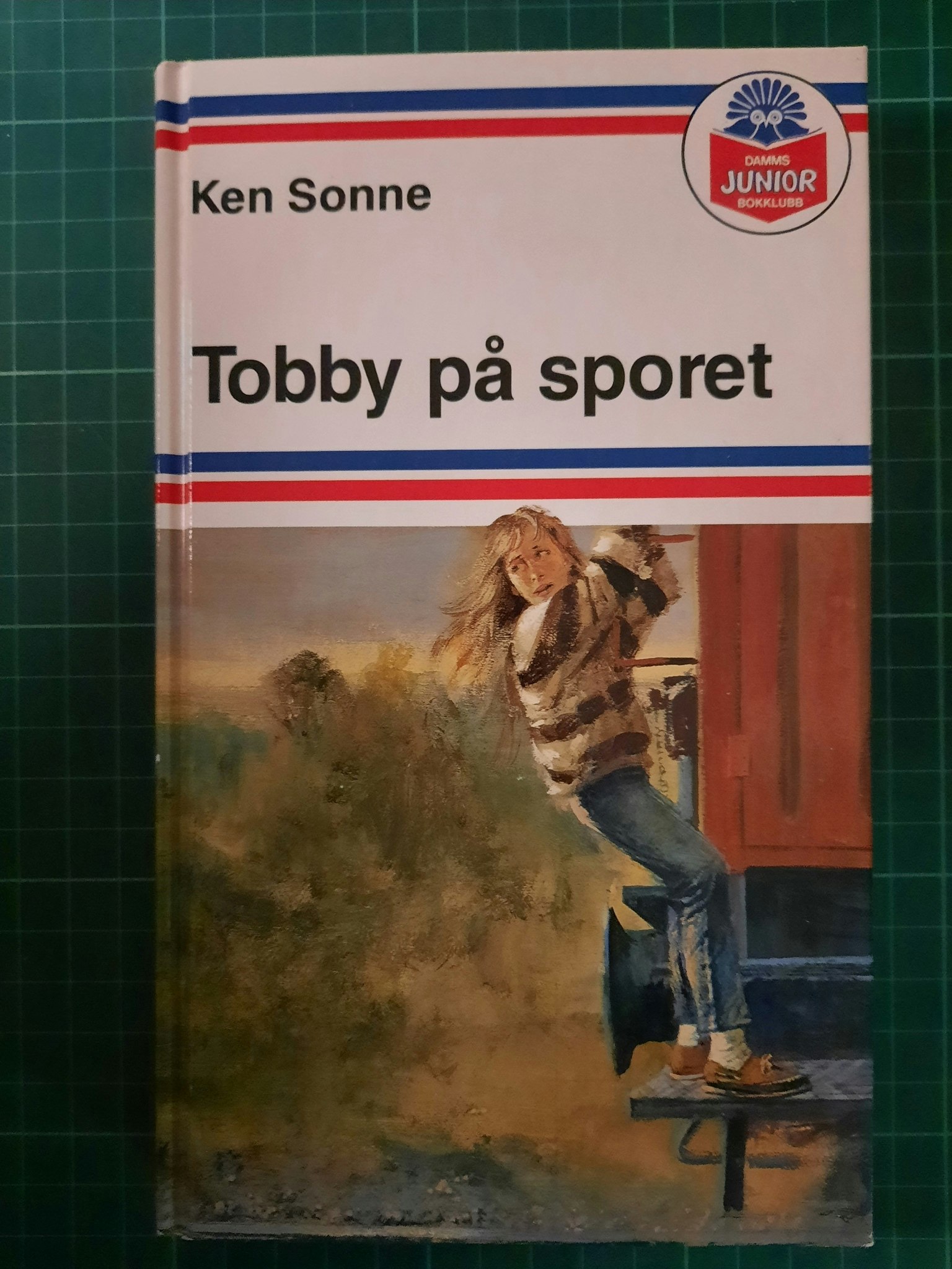 Tobby på sporet