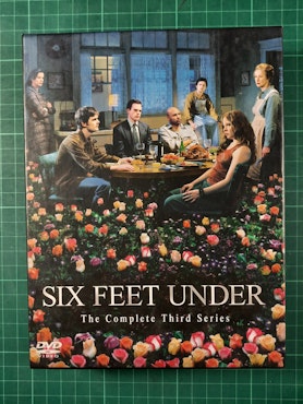 DVD : Six feet under Sesong 3