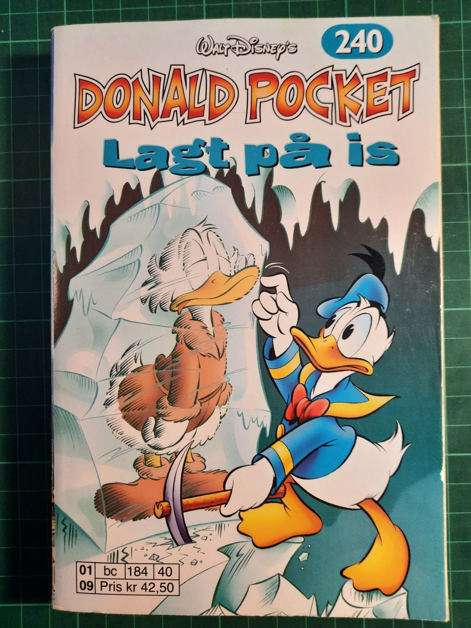 Donald Pocket 240