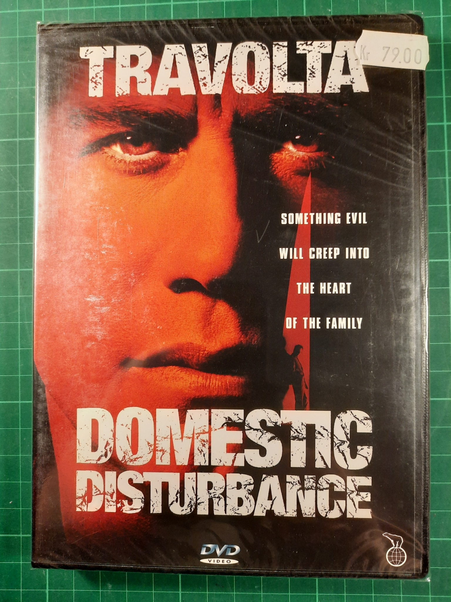 DVD : Domestic disturbance  (forseglet)
