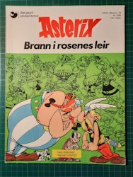 Asterix 15 Brann i rosenes leir
