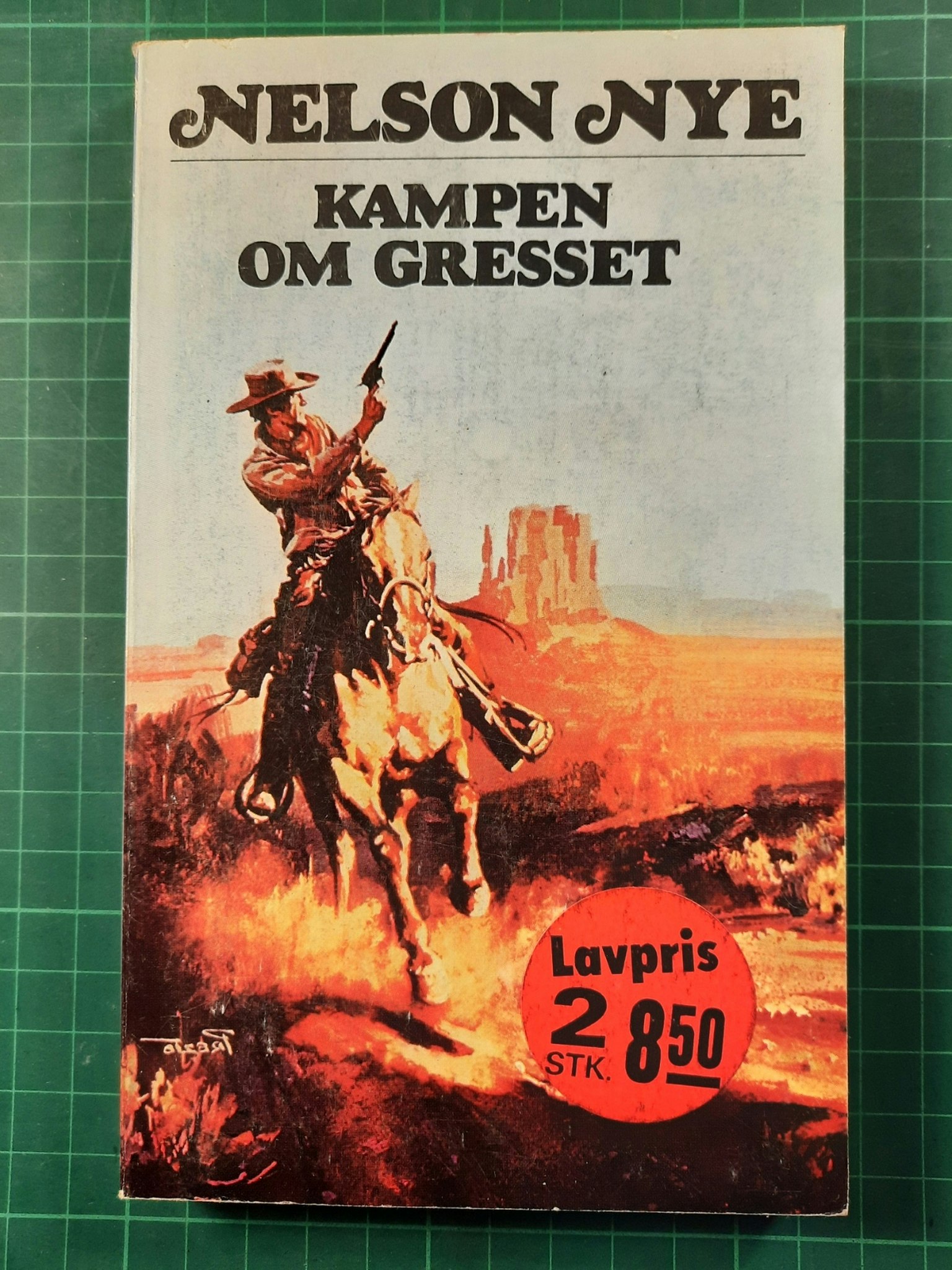 Nelson Nye 02 : Kampen om gresset