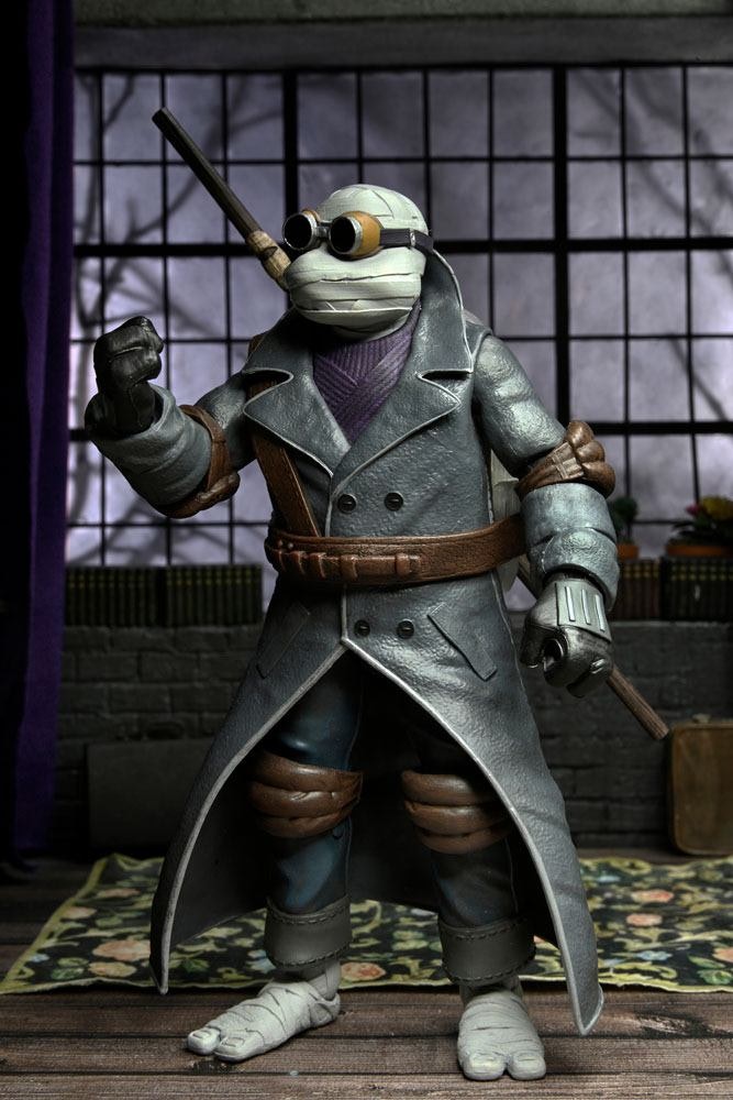 Universal Monsters : Donatello as The Invisible Man 18 cm