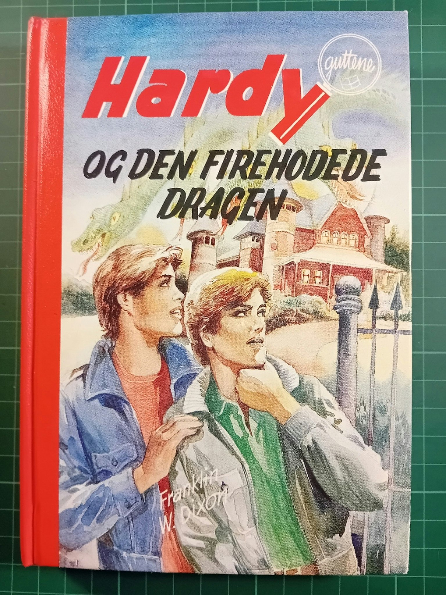 081: Hardy-guttene og den firehodede dragen