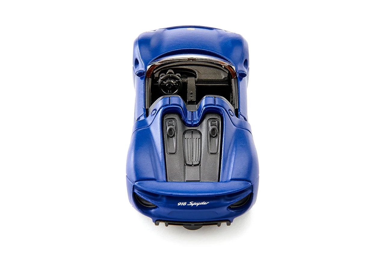 Porsche 918 Spyder blå