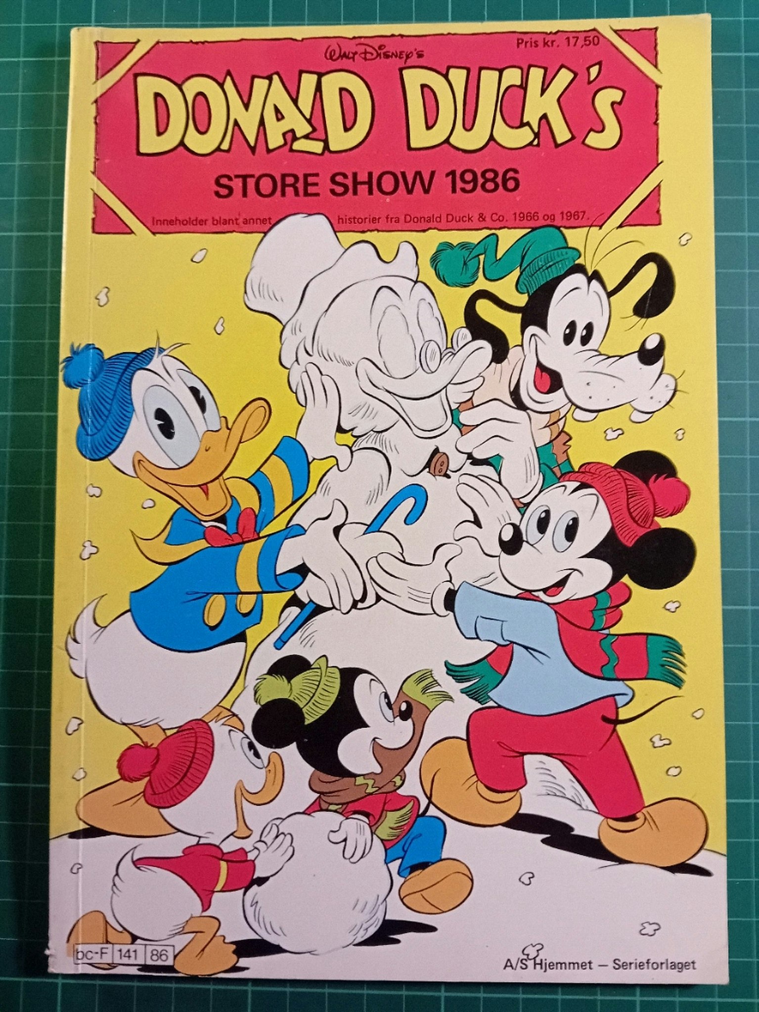 Donald Ducks 1986 Store show