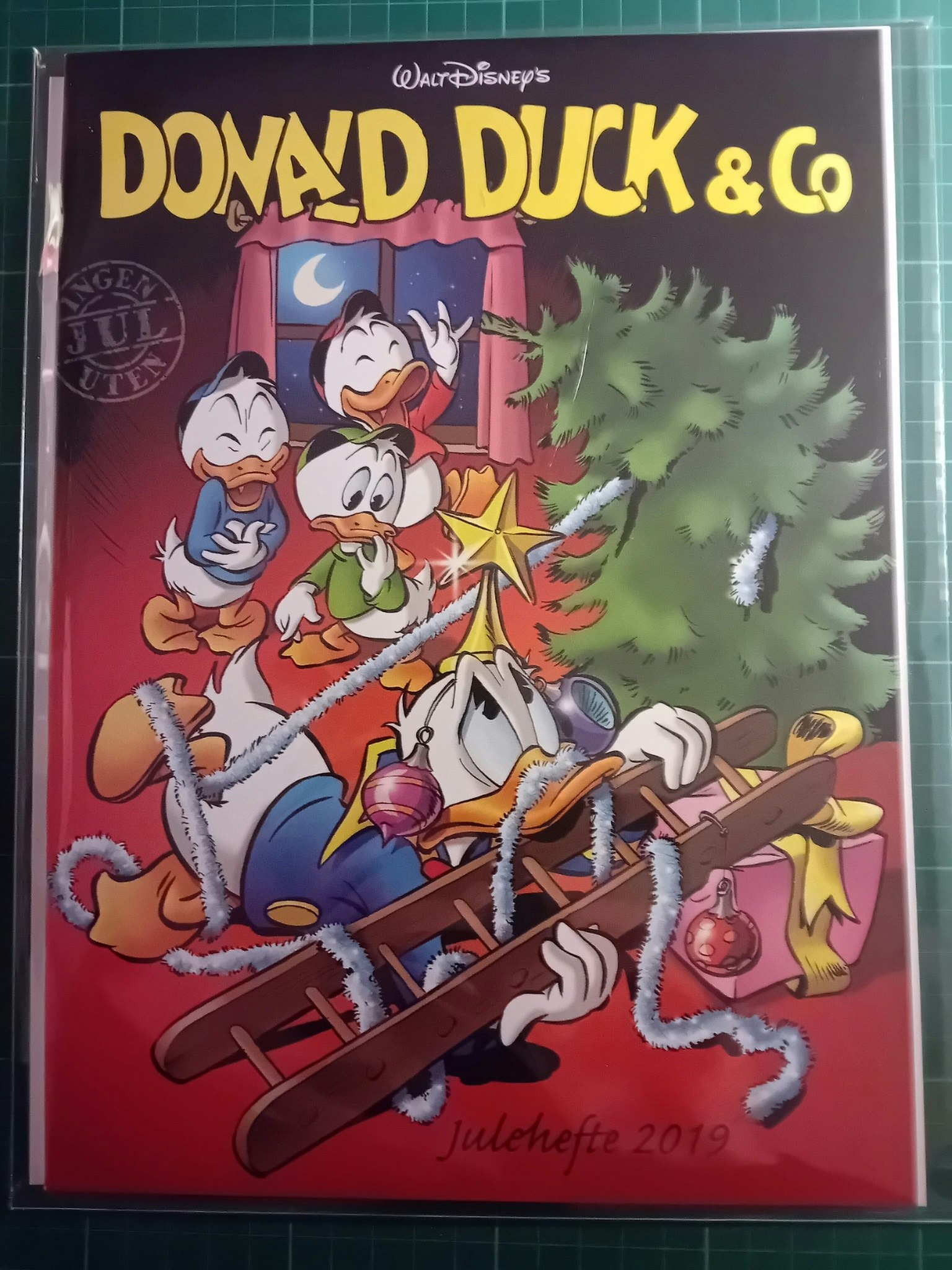 Julehefte Donald Duck & Co 2019 m/plastlomme og bakark