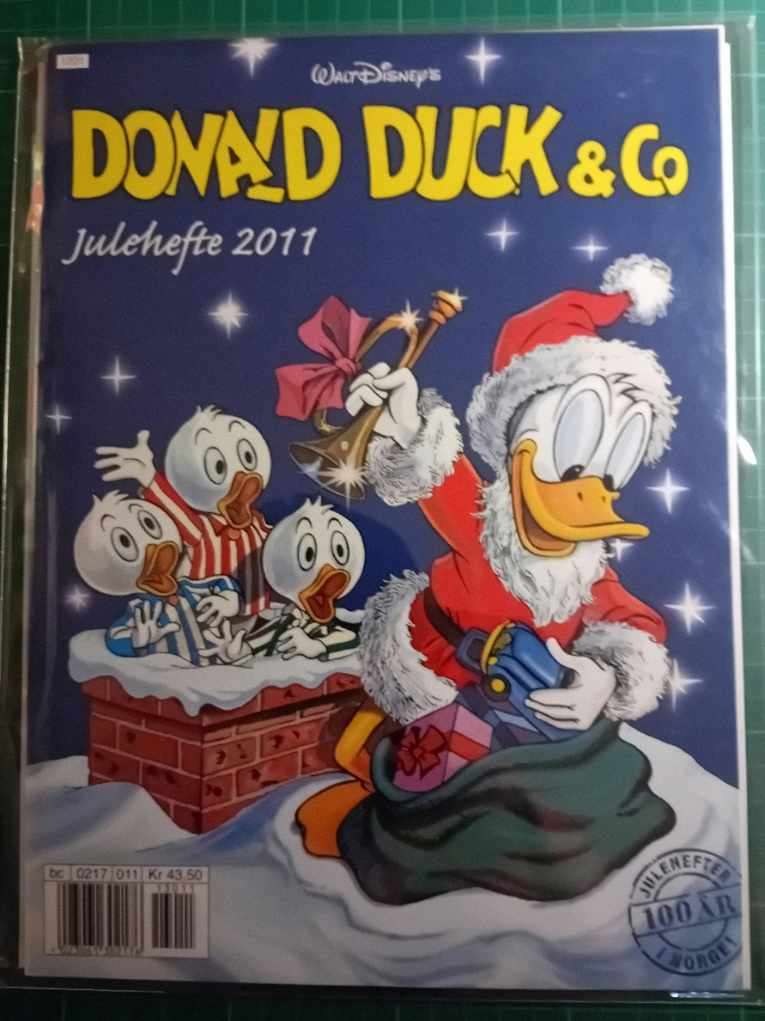 Julehefte Donald Duck & Co 2011 m/plastlomme og bakark