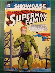 DC Showcase Superman family 4