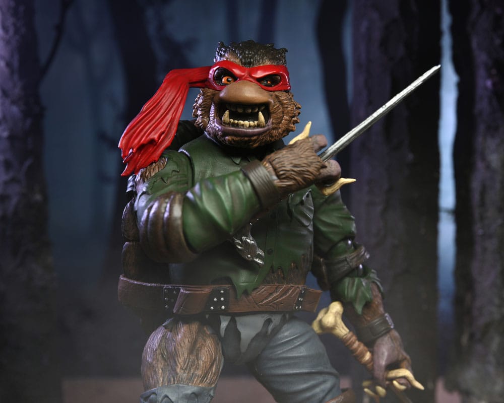 Universal Monsters x Teenage Mutant Ninja Turtles Raphael as The Wolfman
