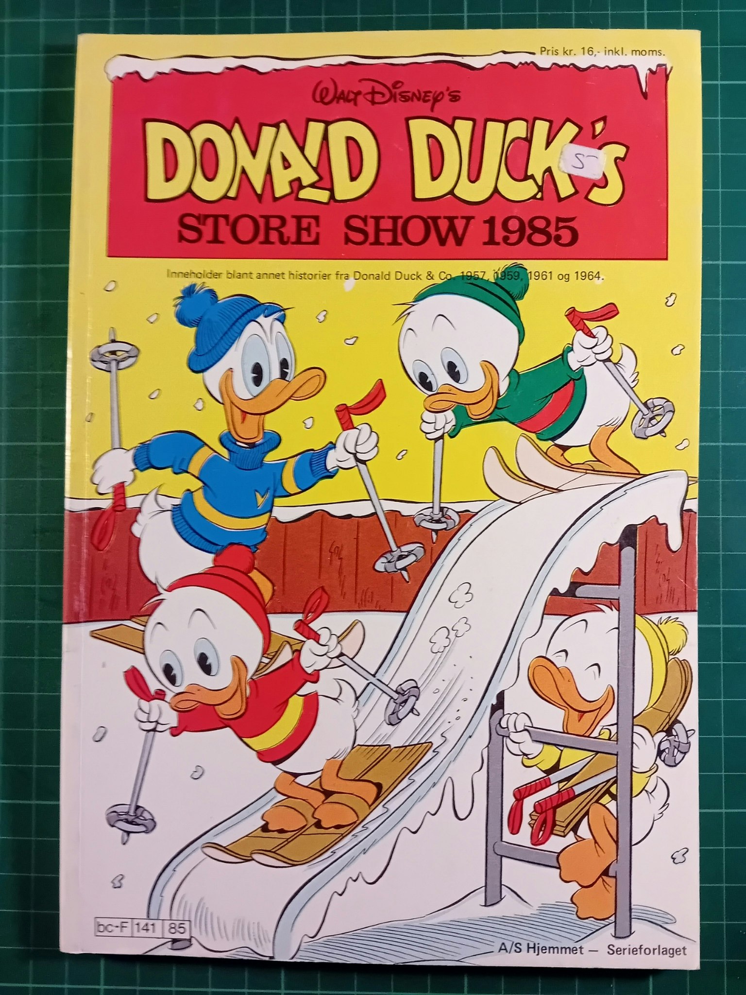 Donald Ducks 1985 Store show