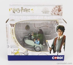 Corgi  Harry Potter Hagrid's Motorcycle & Sidecar 1:36