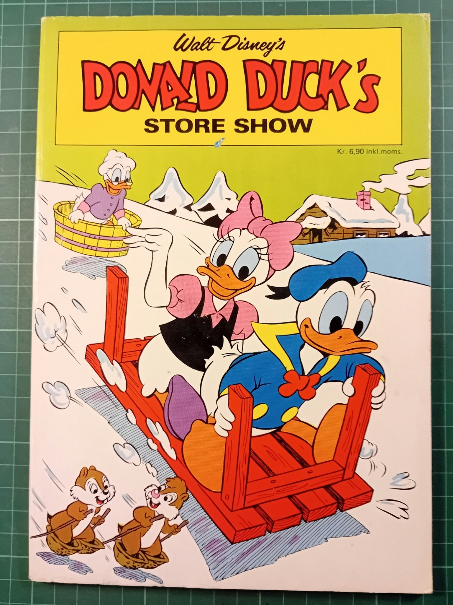Donald Ducks 1974 Store show