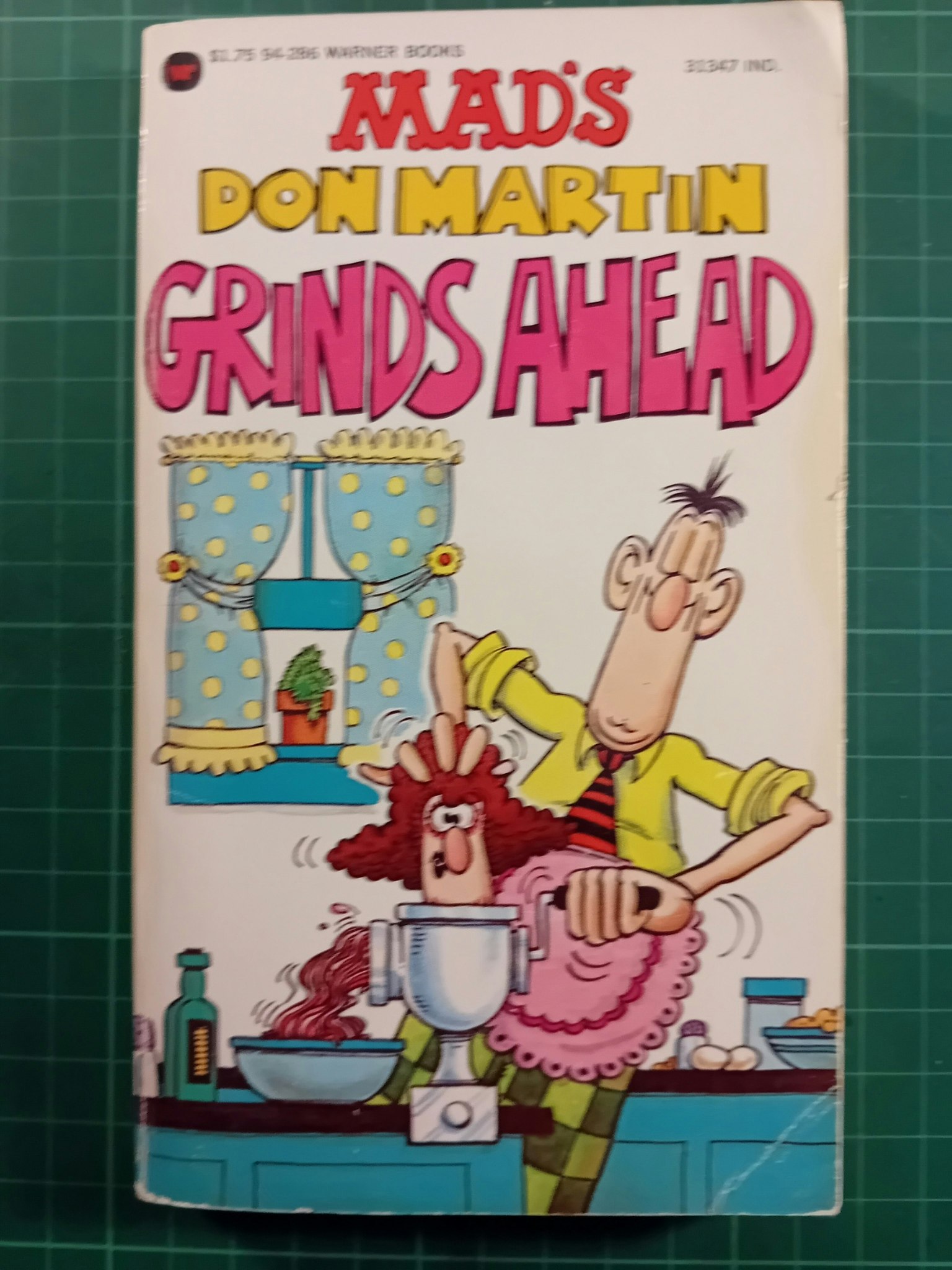 Mad pocket Don Martin Grinds ahead (USA)