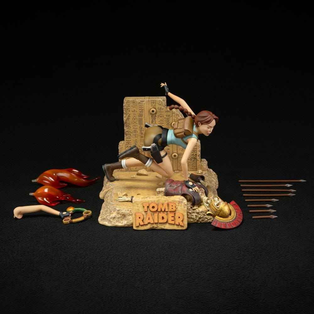 Tomb Raider 1996 PVC Statue Lara Croft Classic Era 17 cm (Totalpris 995,-)