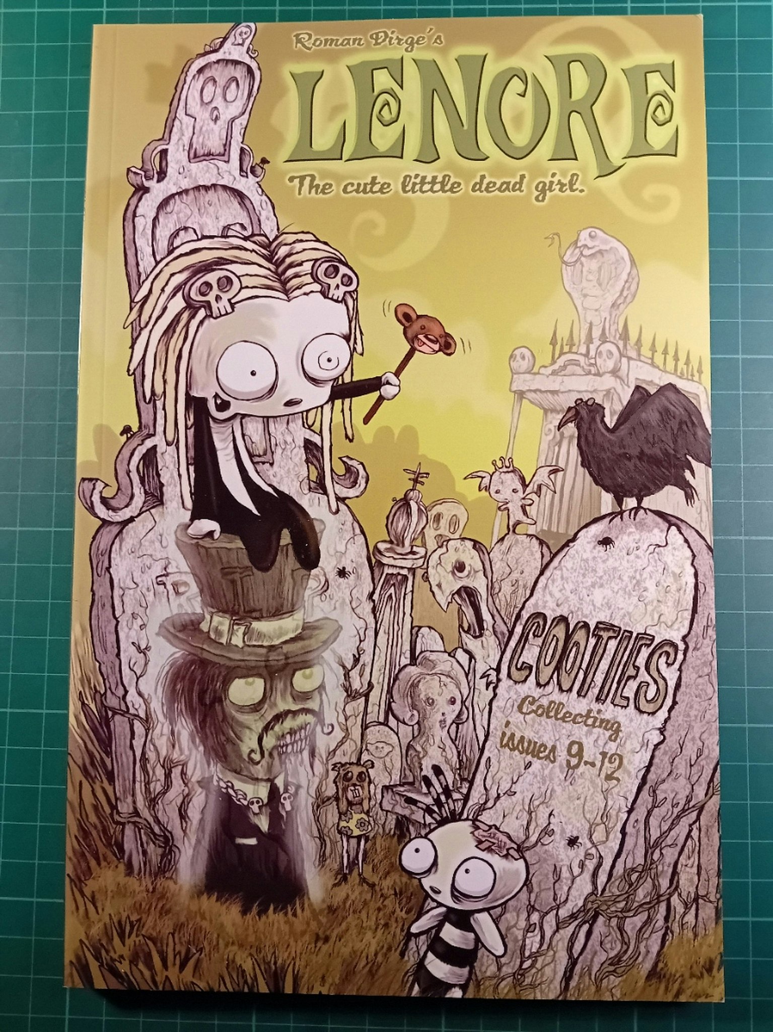 Lenore: Cooties: Collecting "Lenore" Issues 9-12