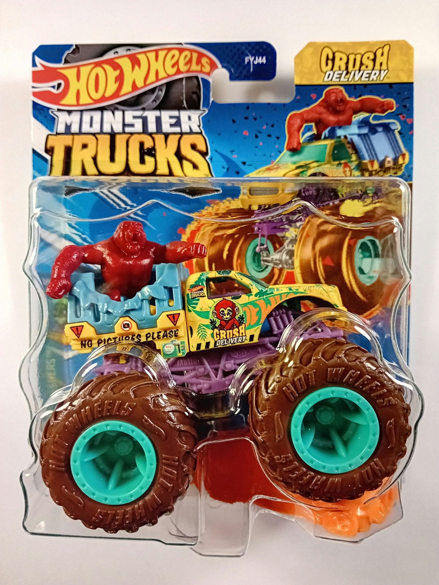 Monster Trucks 1:64 Crush delivery