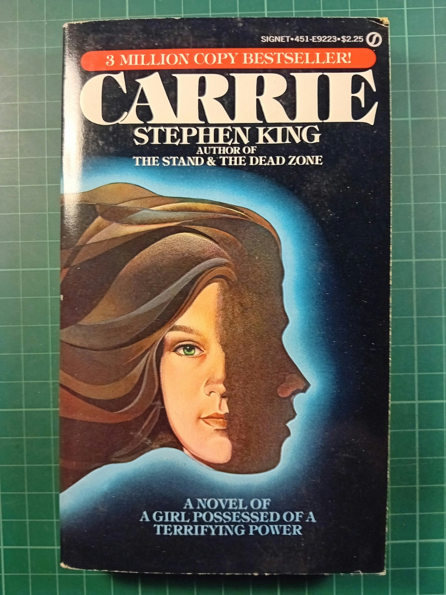 Stephen King : Carrie