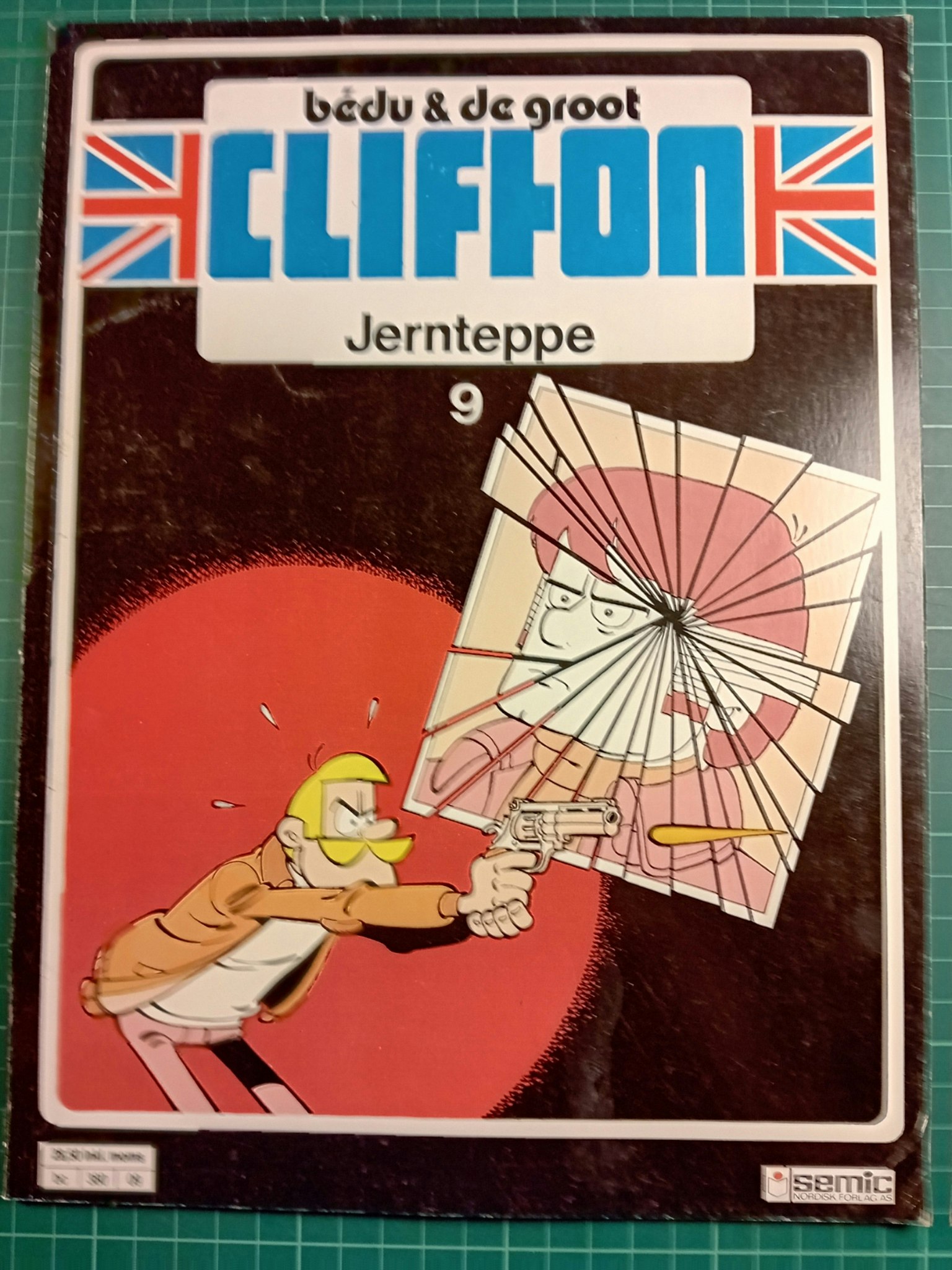 Clifton 09 Jernteppe