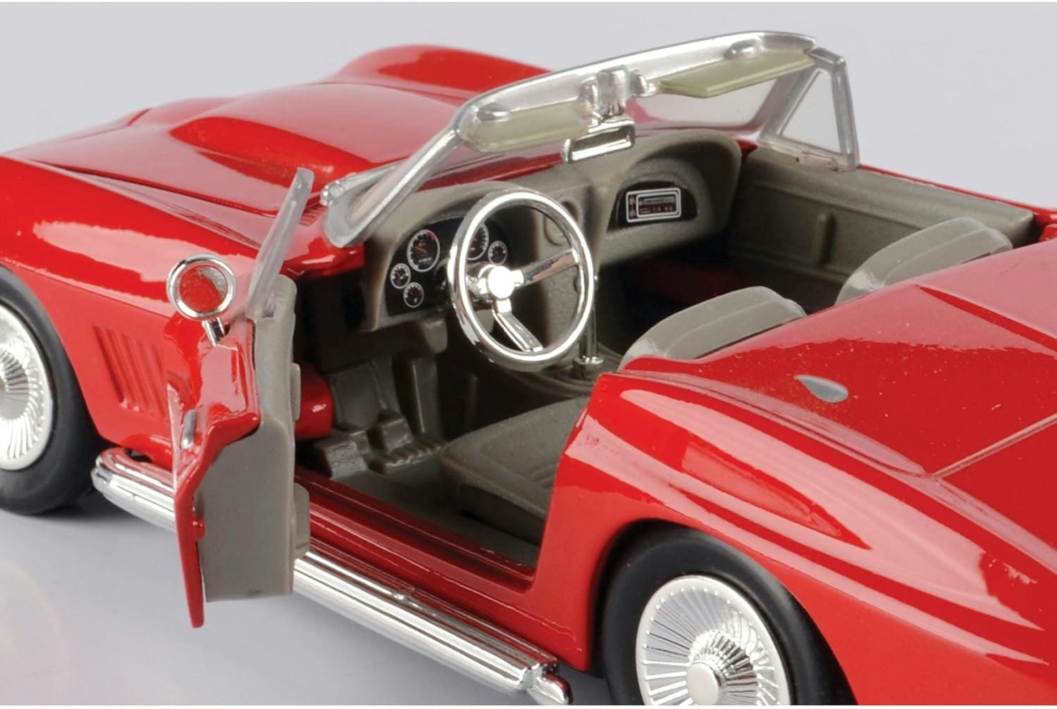 American Classic : Chevrolet Corvette 1967 Rød 1:24
