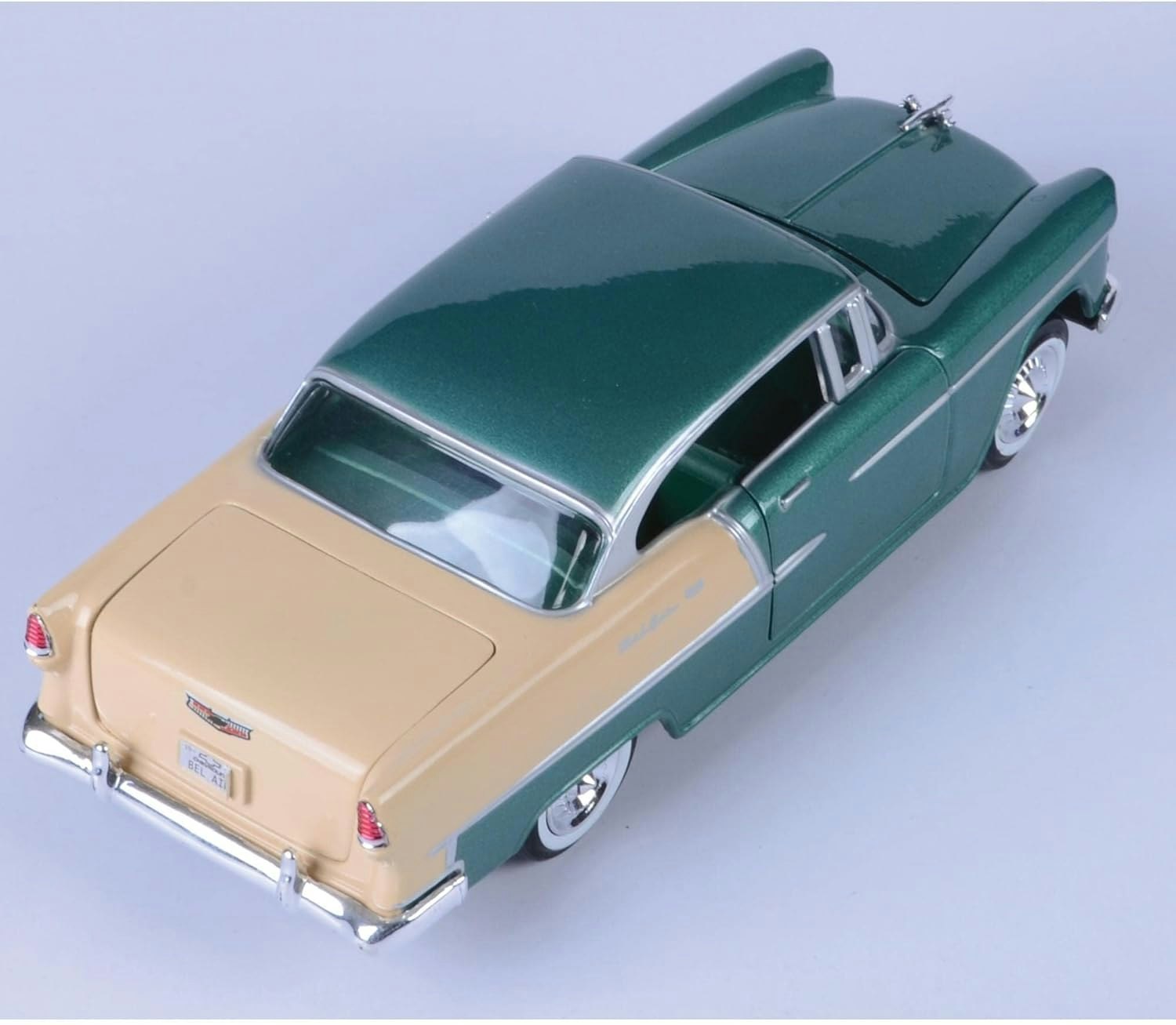 American Classic : Chevrolet Bel Air 1955 Grønn 1:24