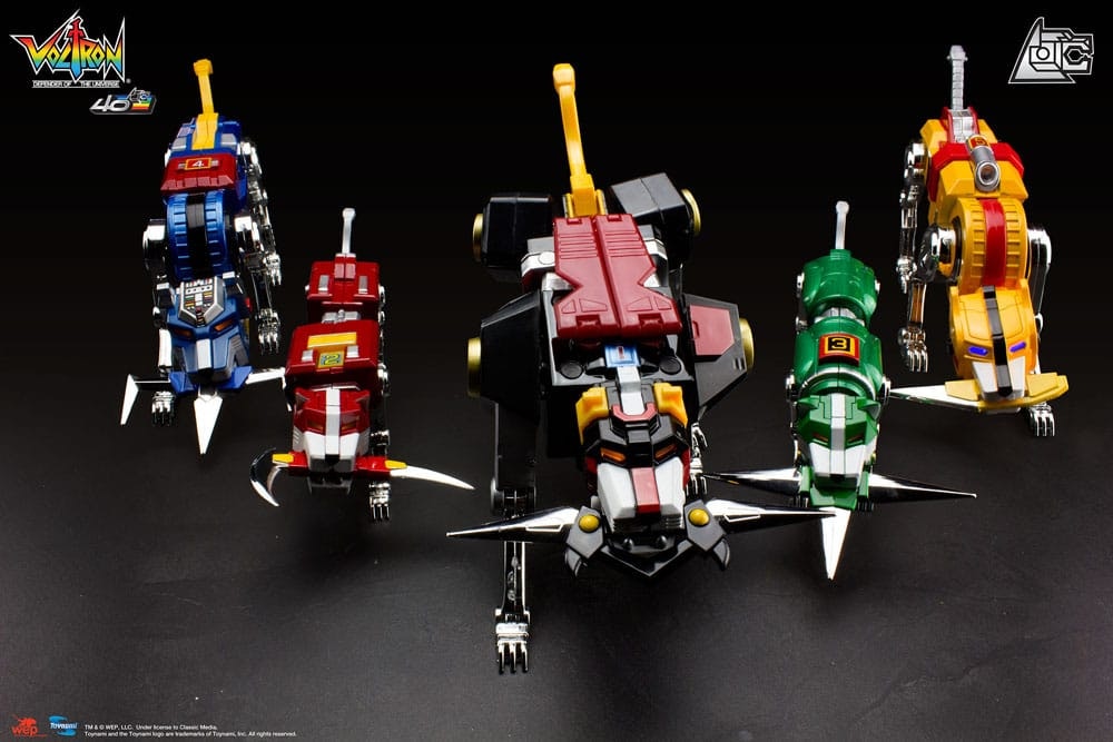 Voltron Action Figure Gift Set 40th Anniversary Collector´s Edition 27 cm (Totalpris 4.495,-)