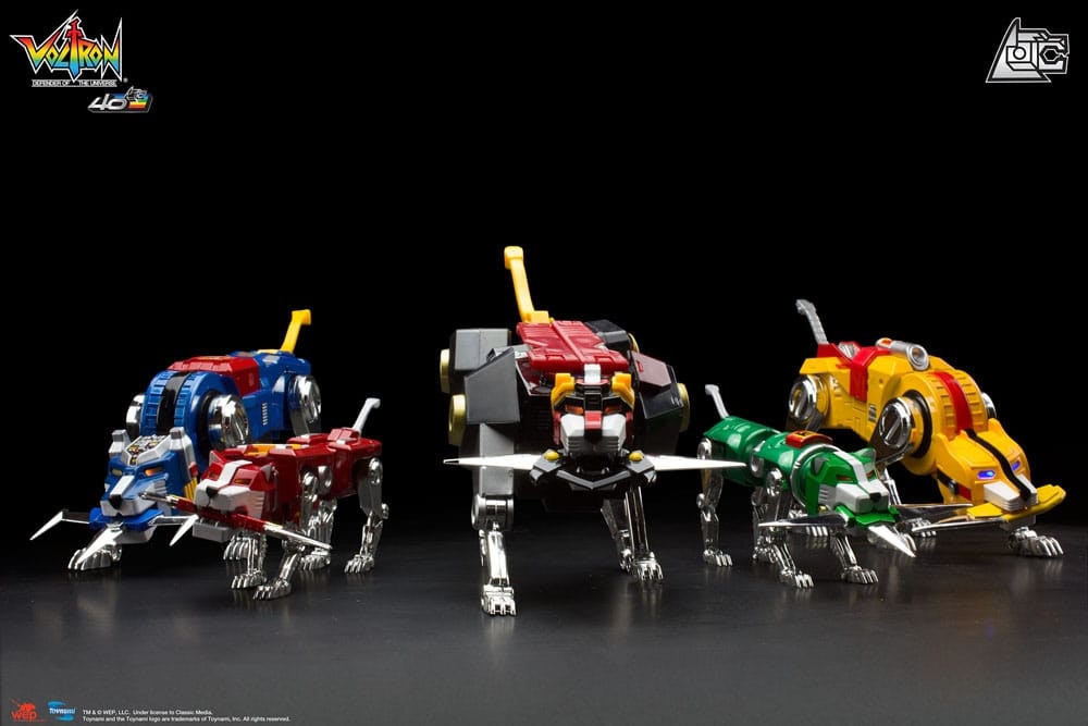 Voltron Action Figure Gift Set 40th Anniversary Collector´s Edition 27 cm (Totalpris 4.495,-)