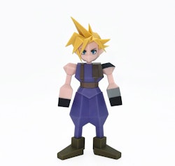 Final Fantasy VII Polygon Vinyl Figure Cloud Strife 15 cm (Totalpris 449,-)
